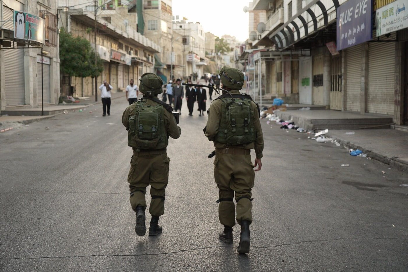 כ-400 מתפללים הגיעו לקבר עתניאל בן קנז