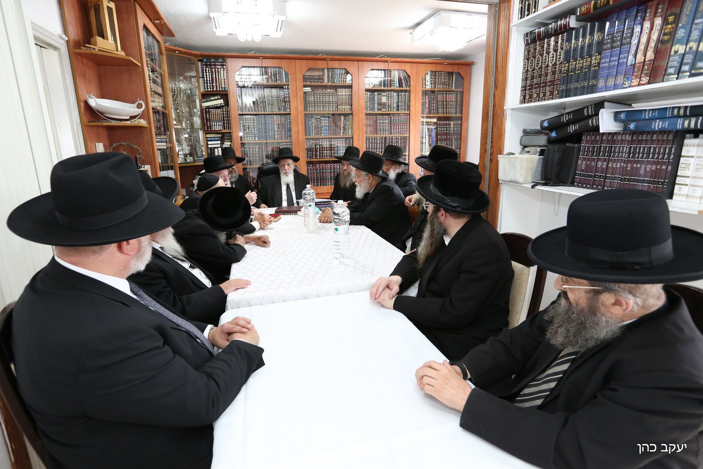 לקראת אלול: גדולי ראשי הישיבות התכנסו • תיעוד