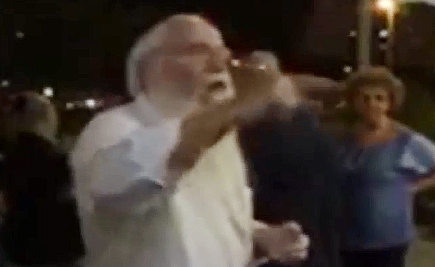 המפגין שתקף חרדי בפתח תקווה: "יש לי בעיה עם החרדים"