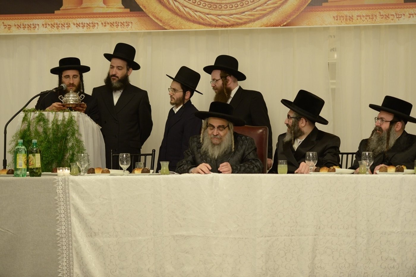 מעמדי סיום מסכת פסחים בסאטמר • תיעוד