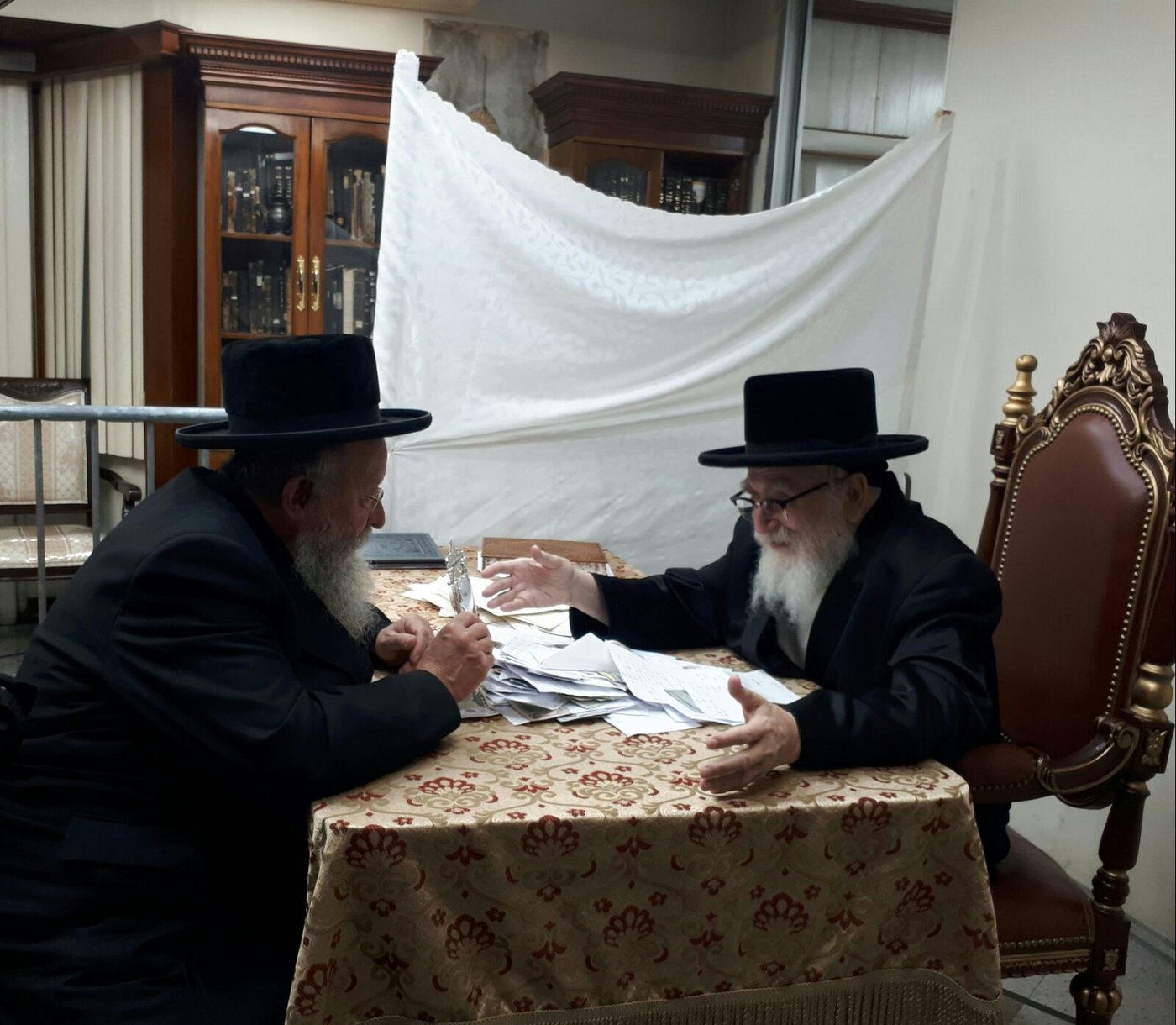 ח"כ מוזס נועד עם האדמו"ר מסקווירא. צפו