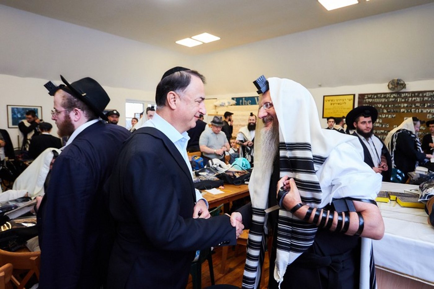 רבה של מוסקבה עם המיליארדר לב לבייב