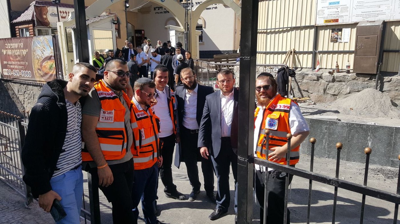 סיור היערכות באומן: דרעי ואיחוד הצלה חנכו ארון ציוד