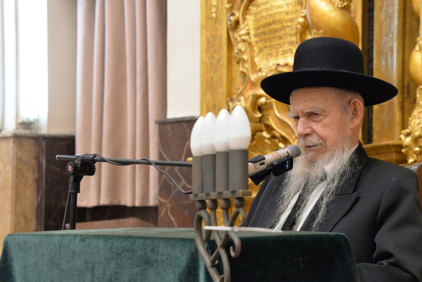 כך נפתח זמן חורף בישיבת פוניבז' • צפו