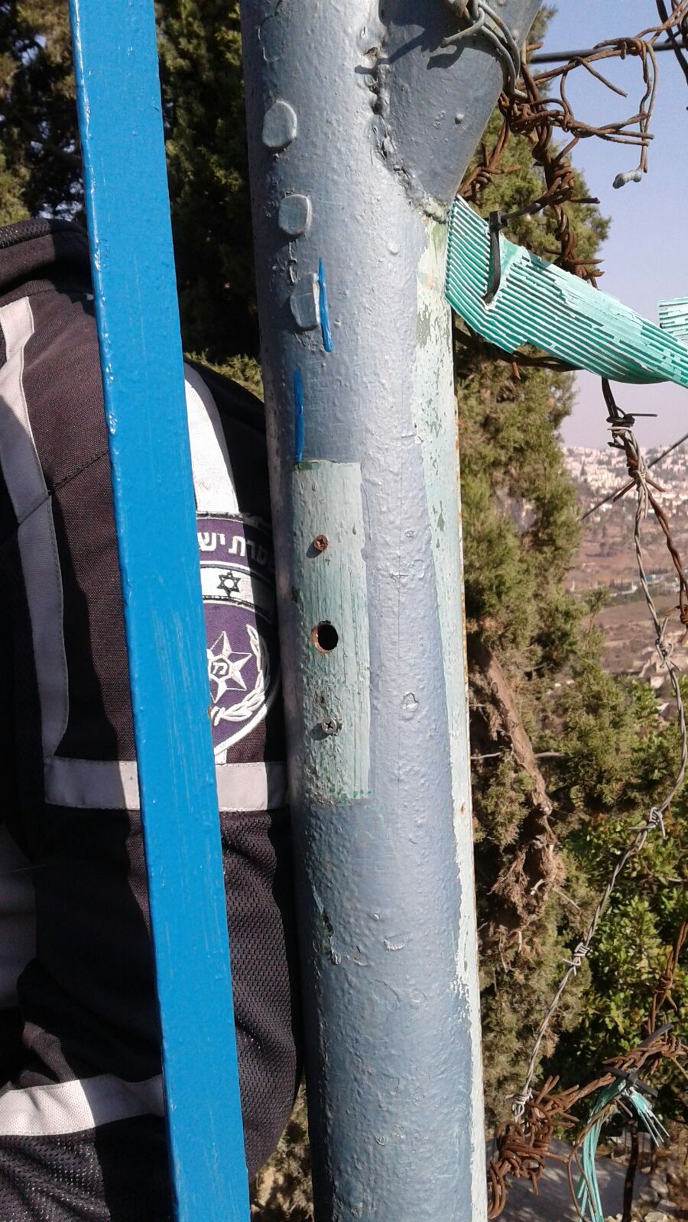 השוטר שהוזעק לישיבה, לאחר הפריצה