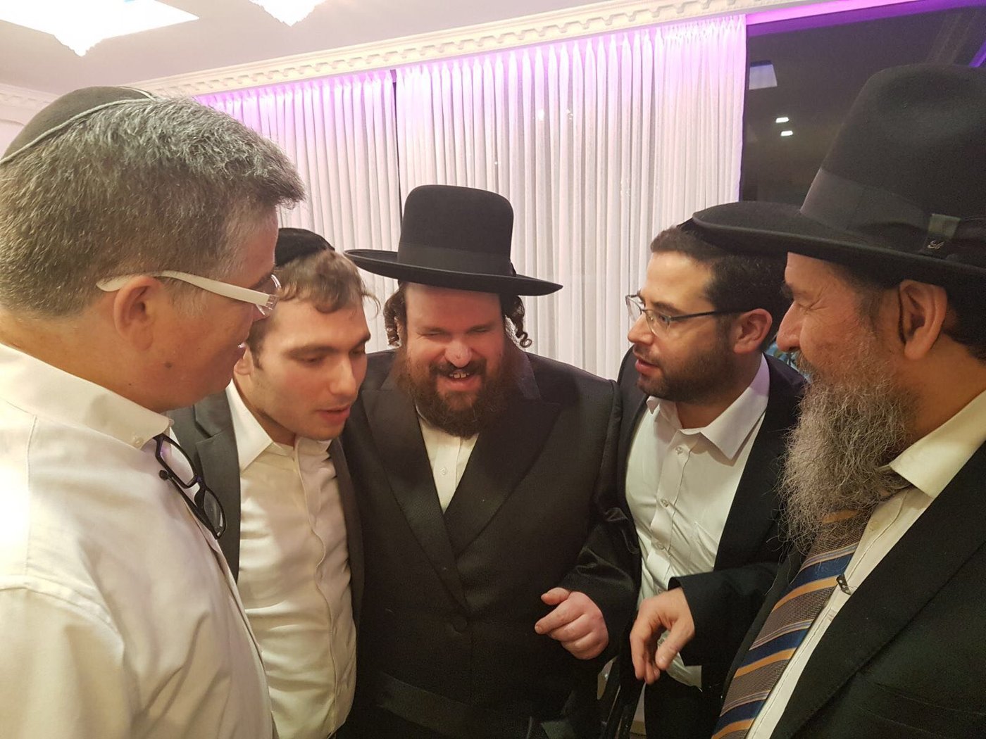 מונה רוזנבלום ורולי דיקמן חגגו סיום מסכת