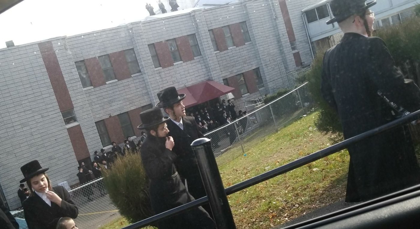 האדמו"ר מויזניץ' ממונסי שוחרר מבית החולים
