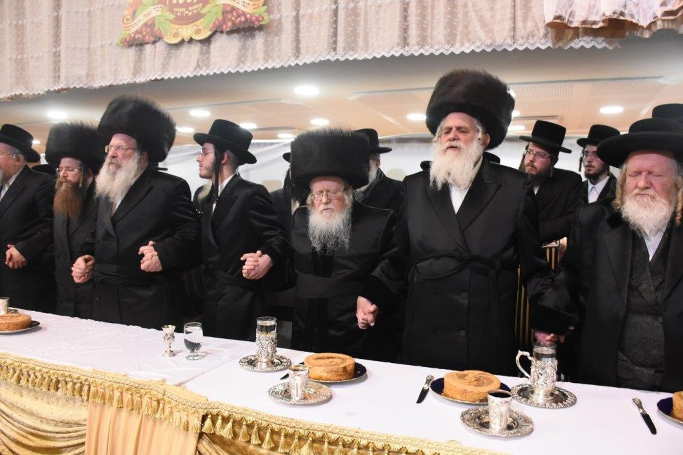 ‏‏שמחת התנאים בחצרות נדבורנה - קרעטשניף - קוסוב ויז'ניץ