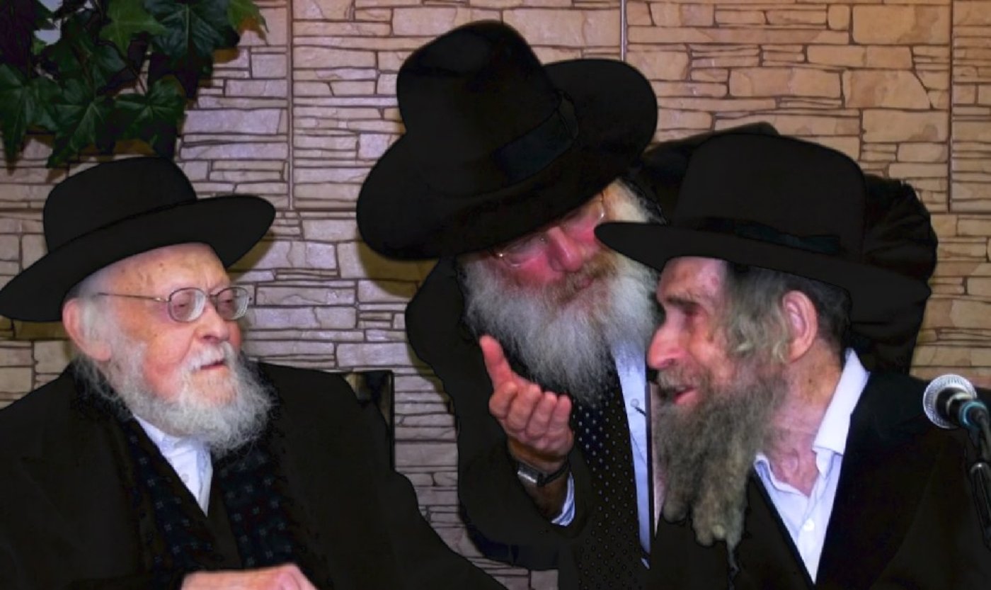 עם ידידו מרן הגרי"ש אלישיב