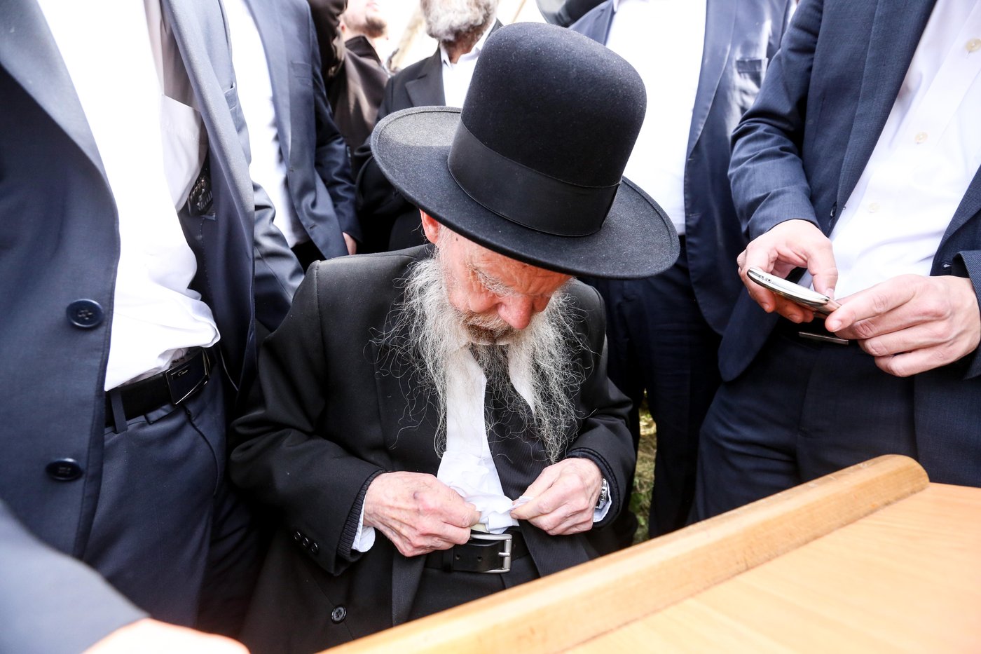 שש שעות, שישים תמונות: נפרדים ממרן הגראי"ל שטיינמן