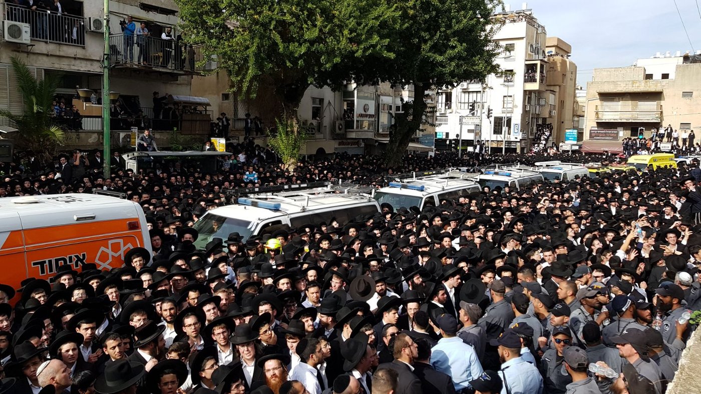 מאות אלפים במסע הלווית מרן הגראי"ל שטיינמן זצוק"ל