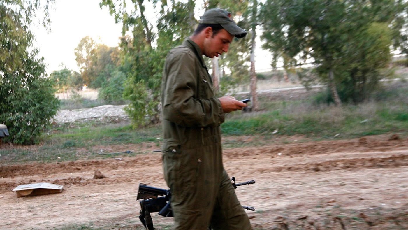 פקודה חדשה בצה"ל: בלי לייקים לפוליטיקה