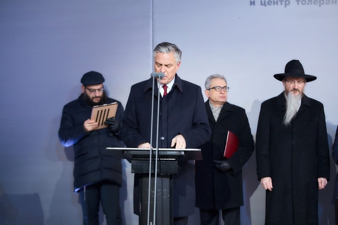 נתניהו ופוטין במוזיאון השואה היהודי • צפו