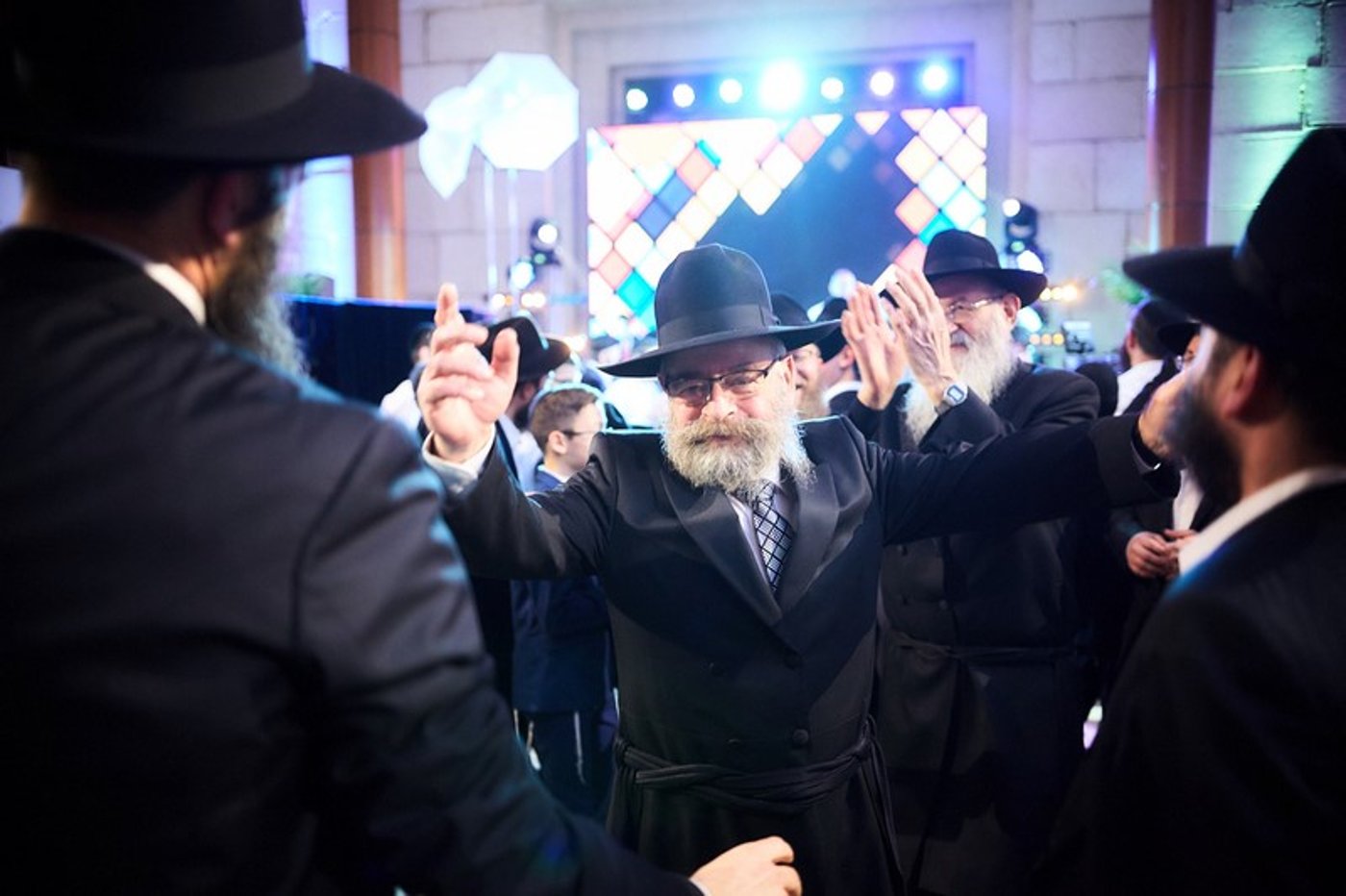 מתנת בר המצווה: "ללמוד איך להתפלל" ברוסית