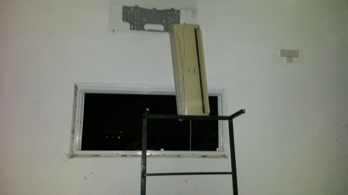 שוב ניידות משטרה בישיבת פוניבז' בבני ברק
