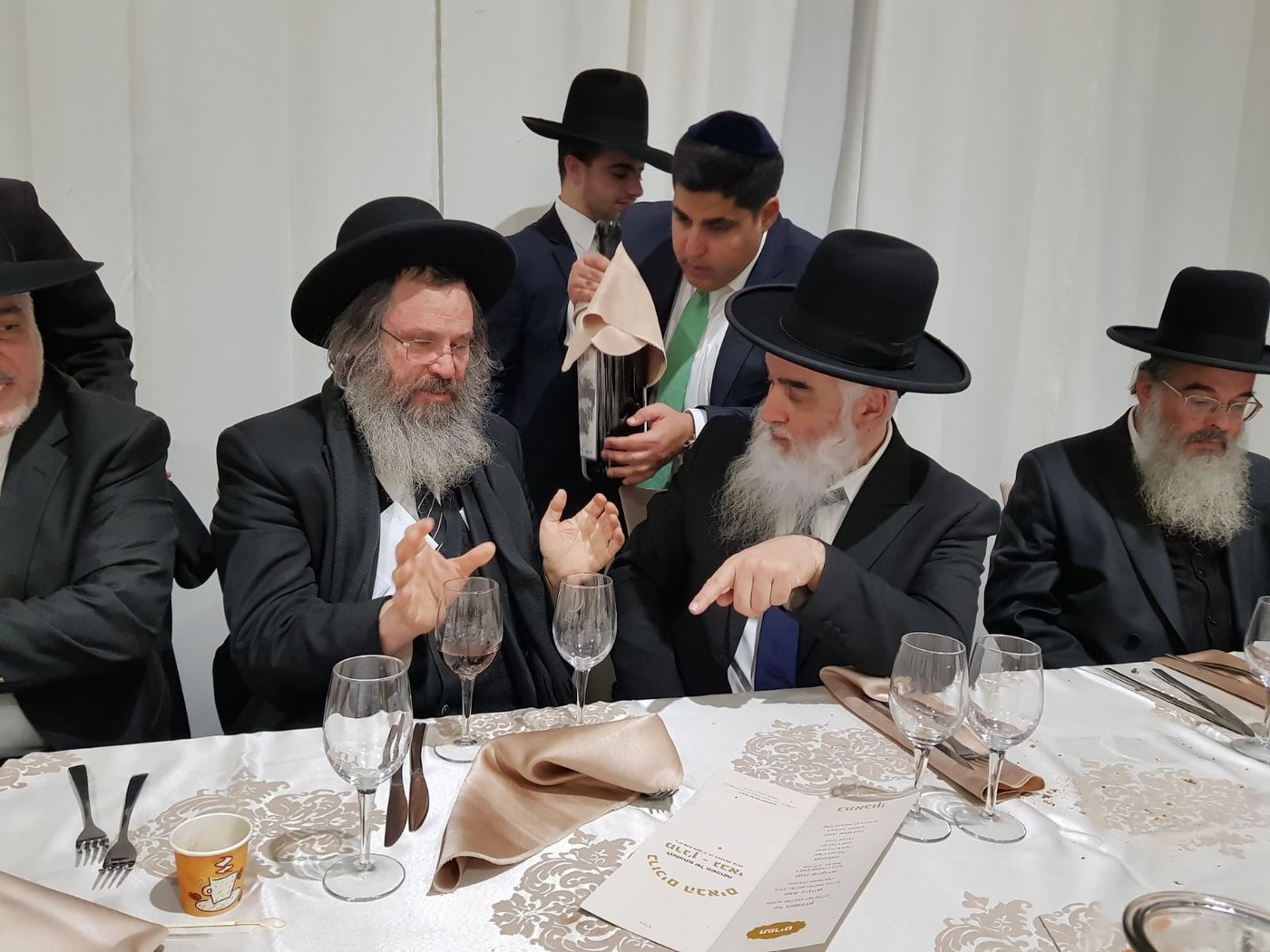 תיעוד: שמחת חתונת בן הגר"נ מרג'ן עם בת הרב ליאור גבאי