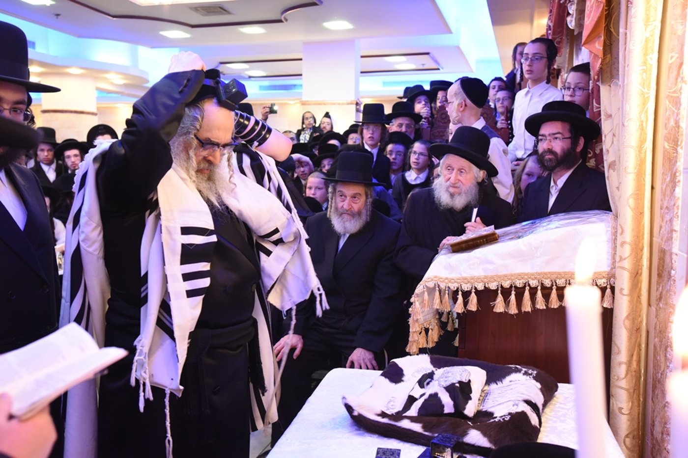 ביקור הרבי מסאטמר בישראל • צפו בגלריה