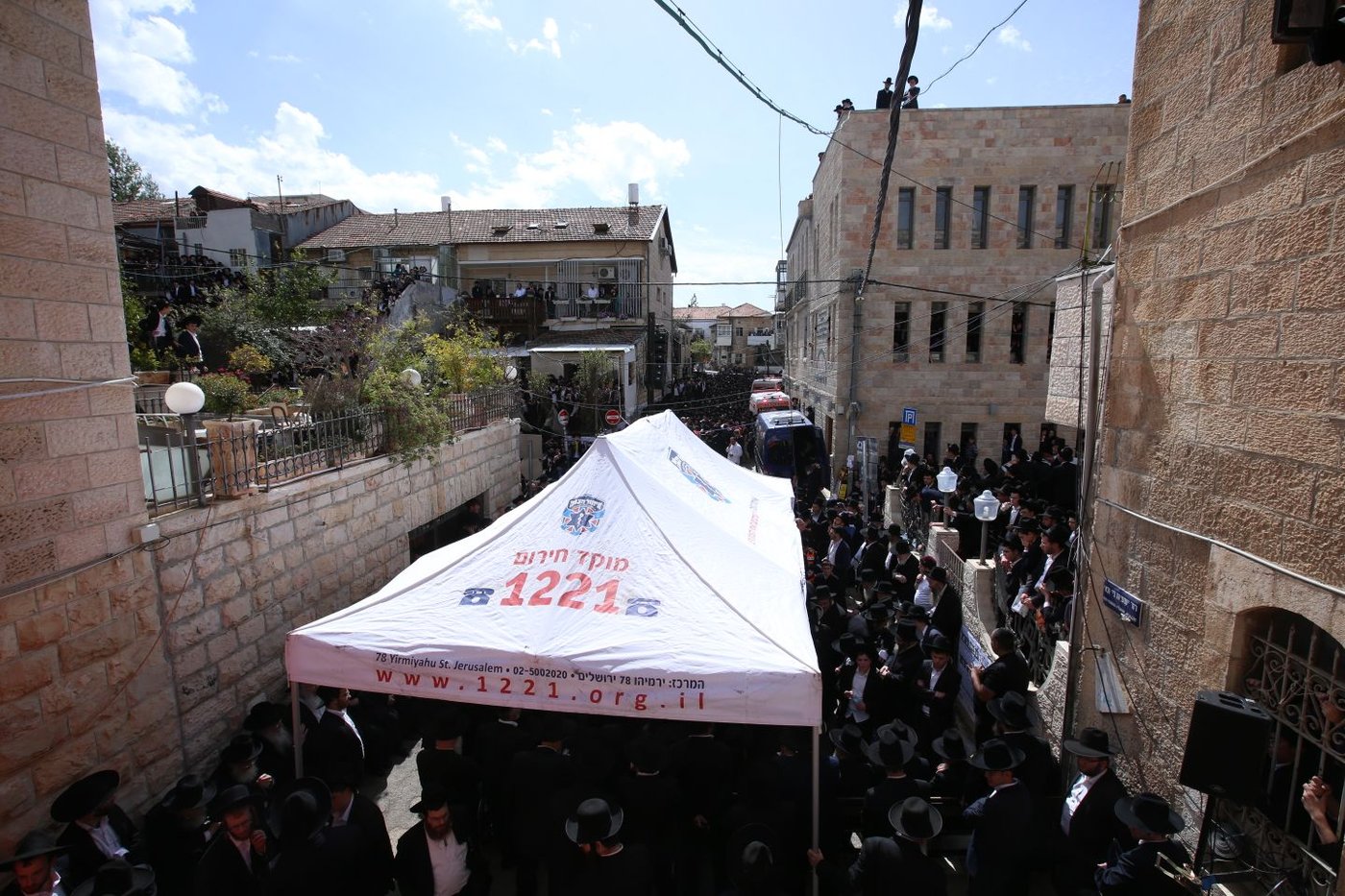 הלווית הגר"ש אוירבך זצ"ל • הגלריה של שלומי כהן