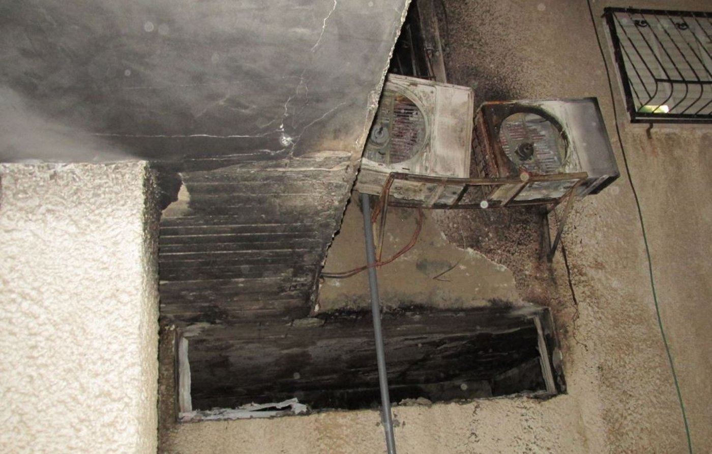 הצית בניינים וישיבות בבני ברק ובפתח תקווה ונשאר לצפות באש