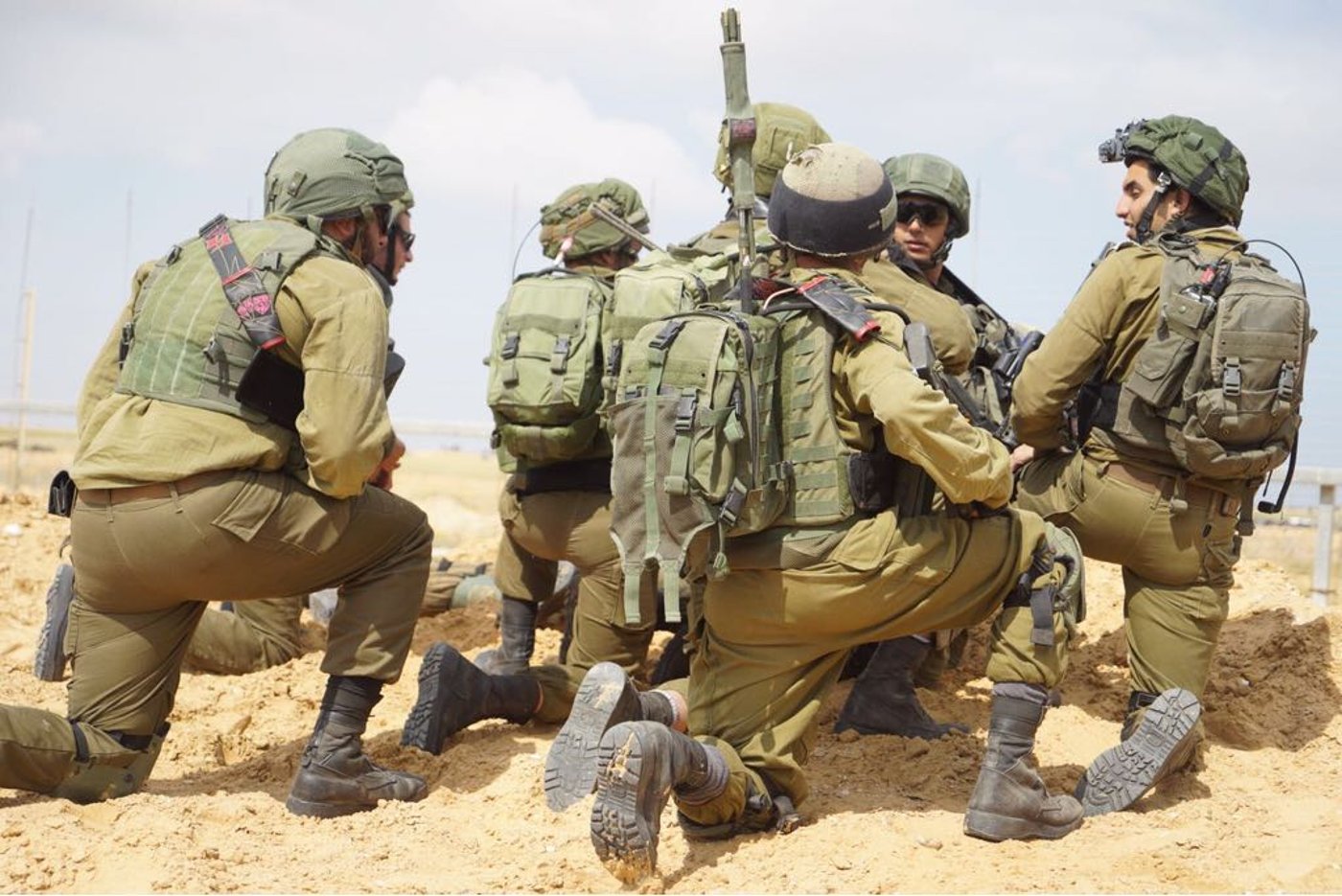 'נטורי קרתא' הפגינו ליד הגדר: "להסיר את המצור מעזה"