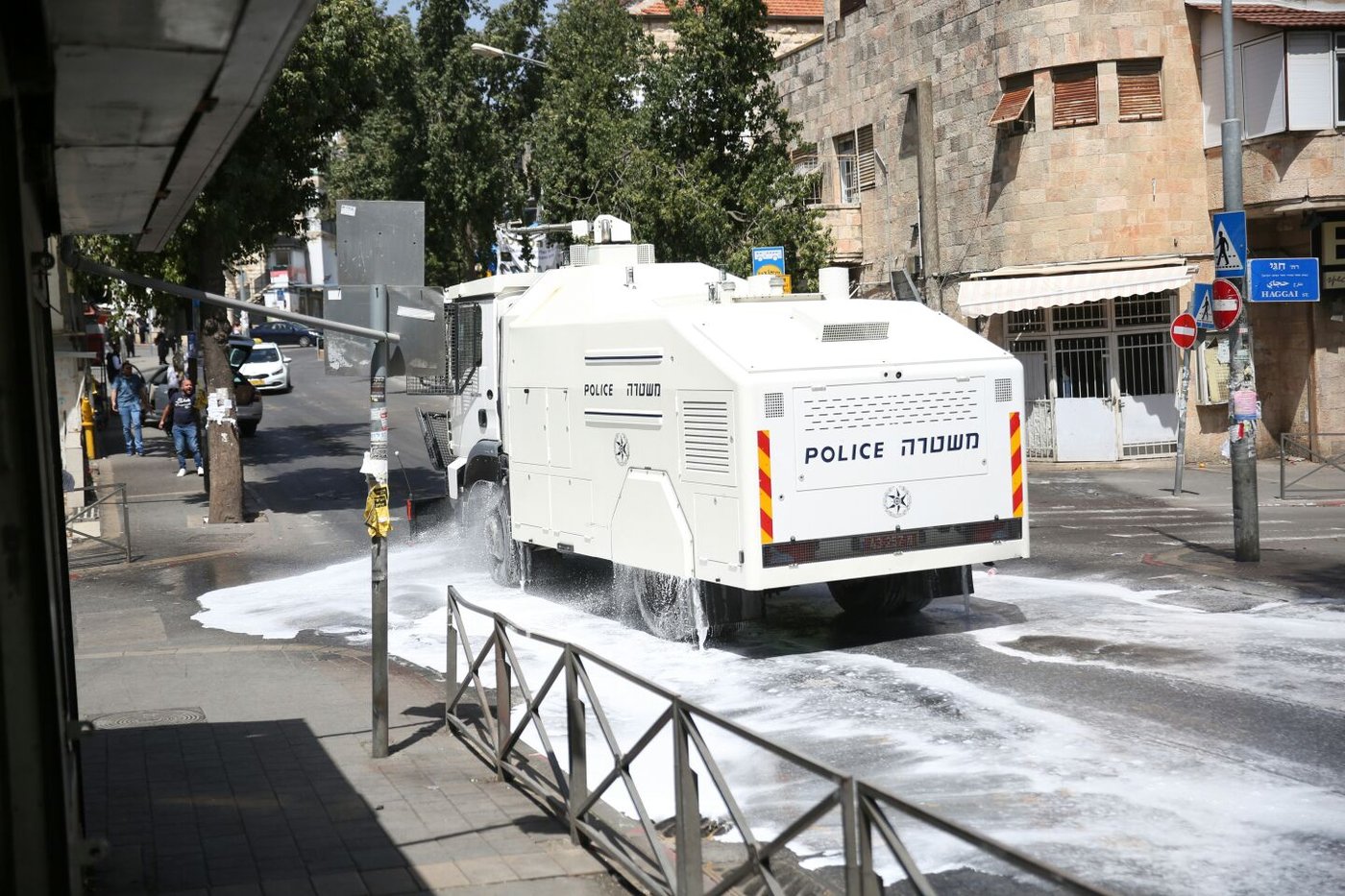 צפו: הפגנות סוערות בירושלים ובבית שמש נגד נתיחת גופת הפעוט