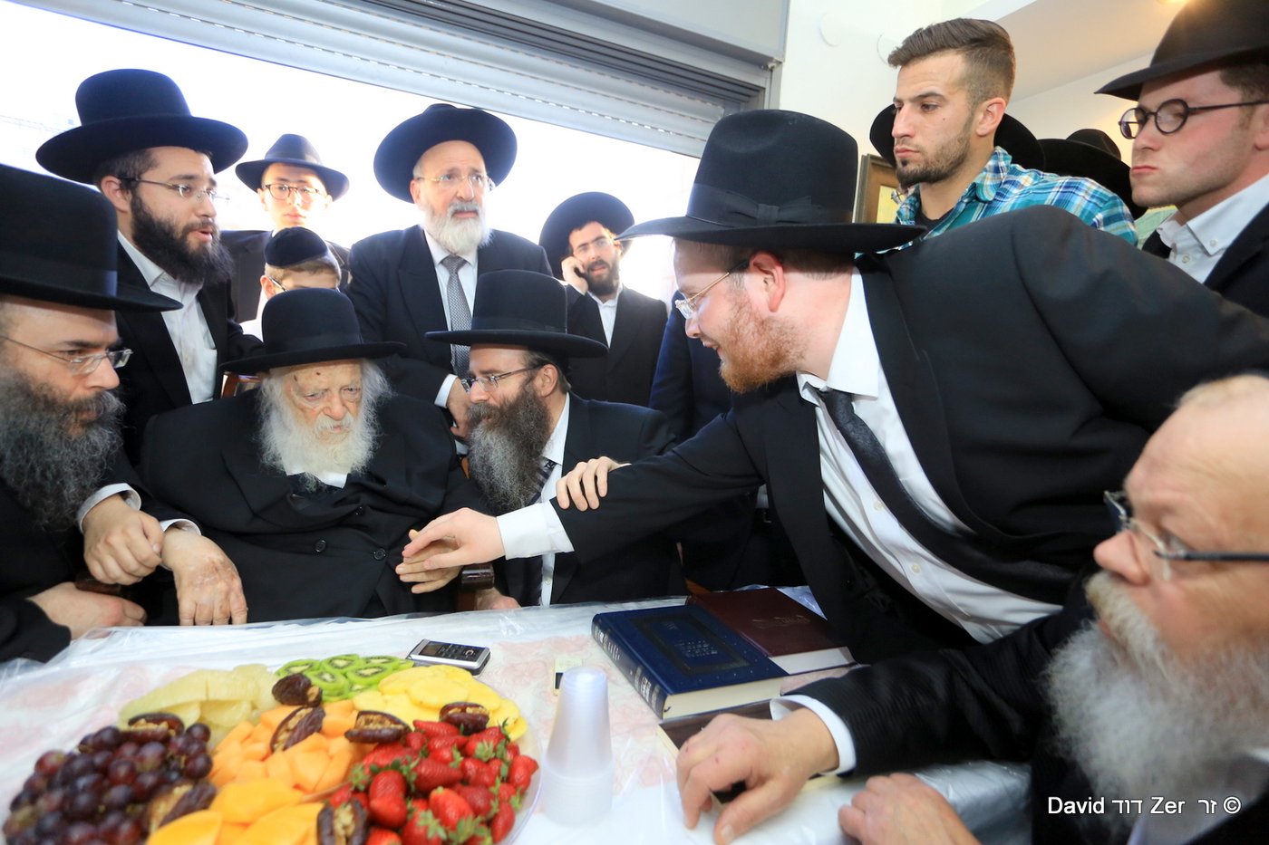 עלו בגורל וערכו את הסיום בפני שר התורה