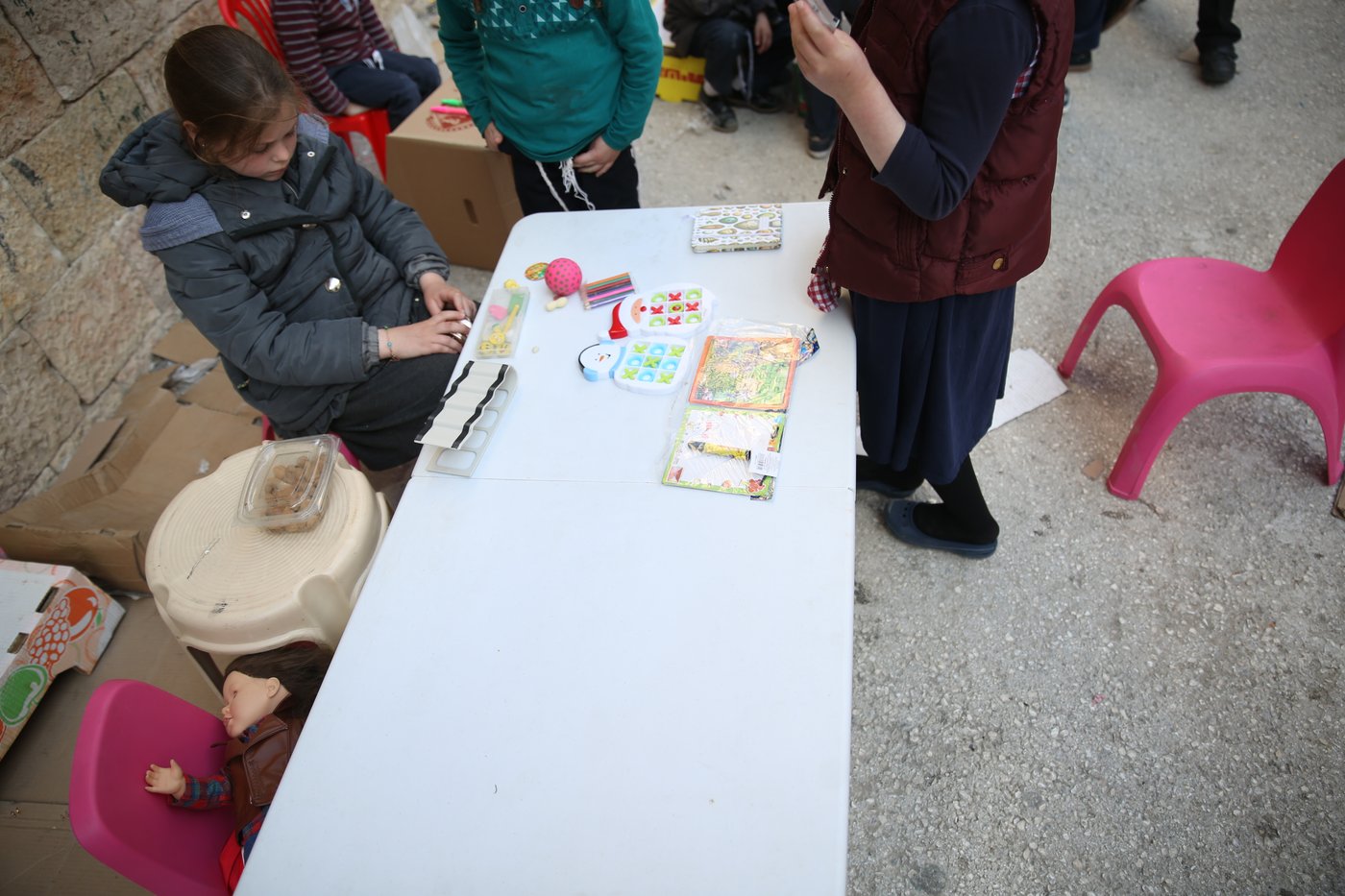 הצצה נדירה לשוק האג'ואים במאה שערים