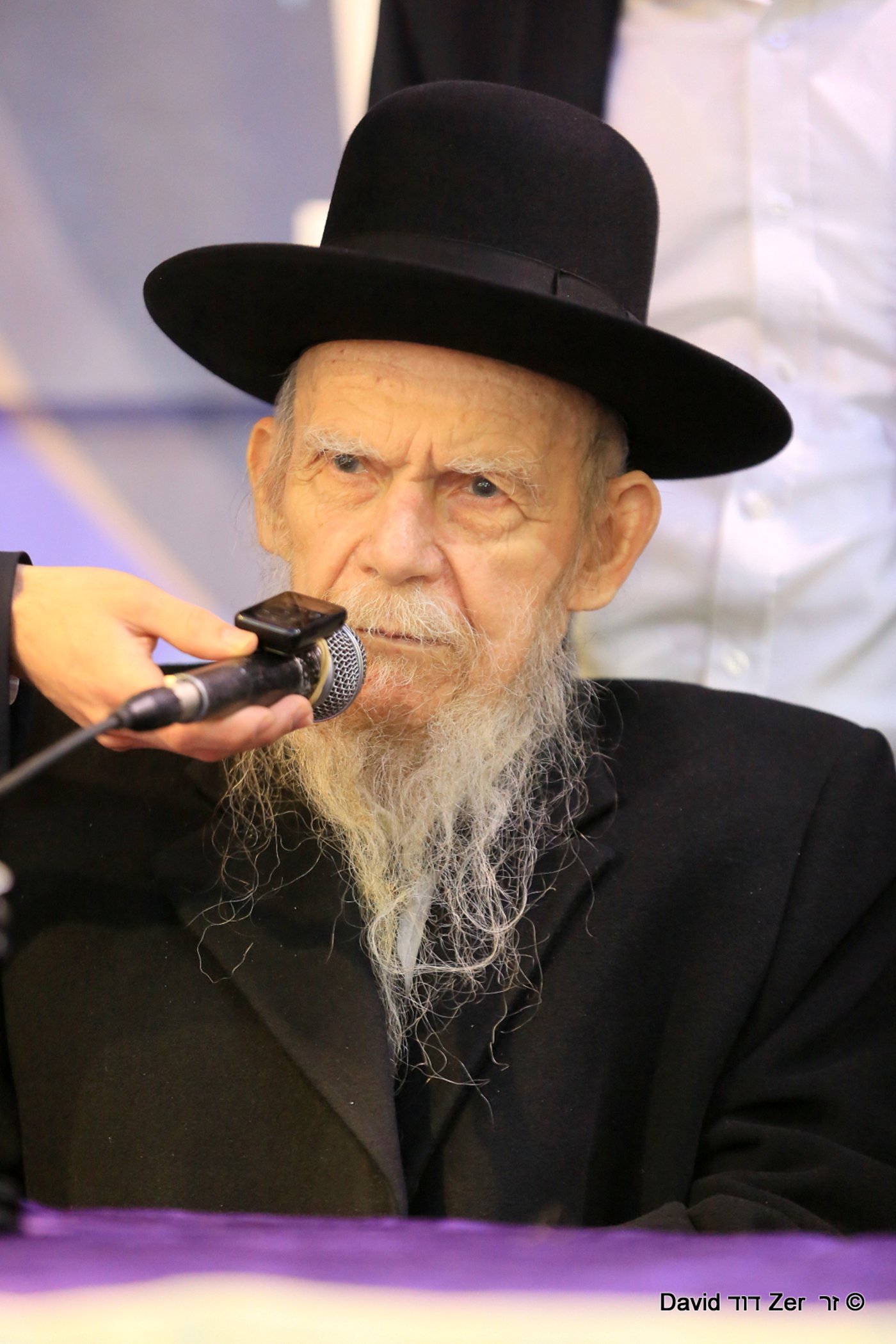 מסע החיזוק של הגאון רבי גרשון אדלשטיין בירושלים • צפו