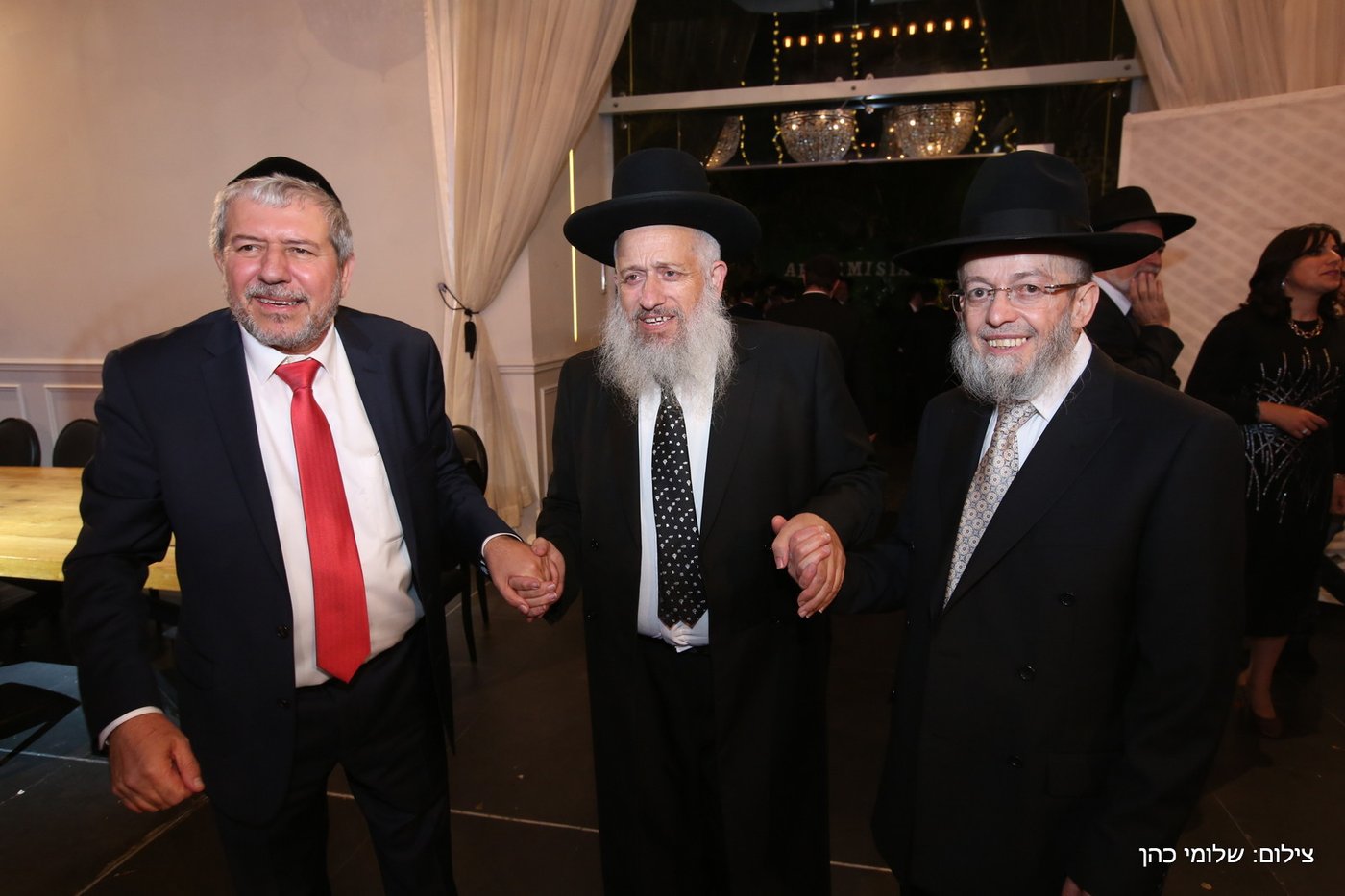 הרל"ש של הראשל"צ חיתן את בנו • צפו בגלריה