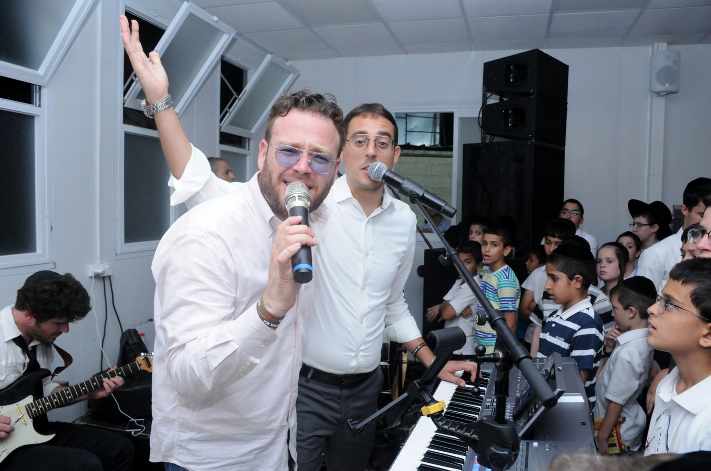אלעד חגגה בהכנסת ס"ת לע"נ רחל אוחנה ע"ה • תיעוד