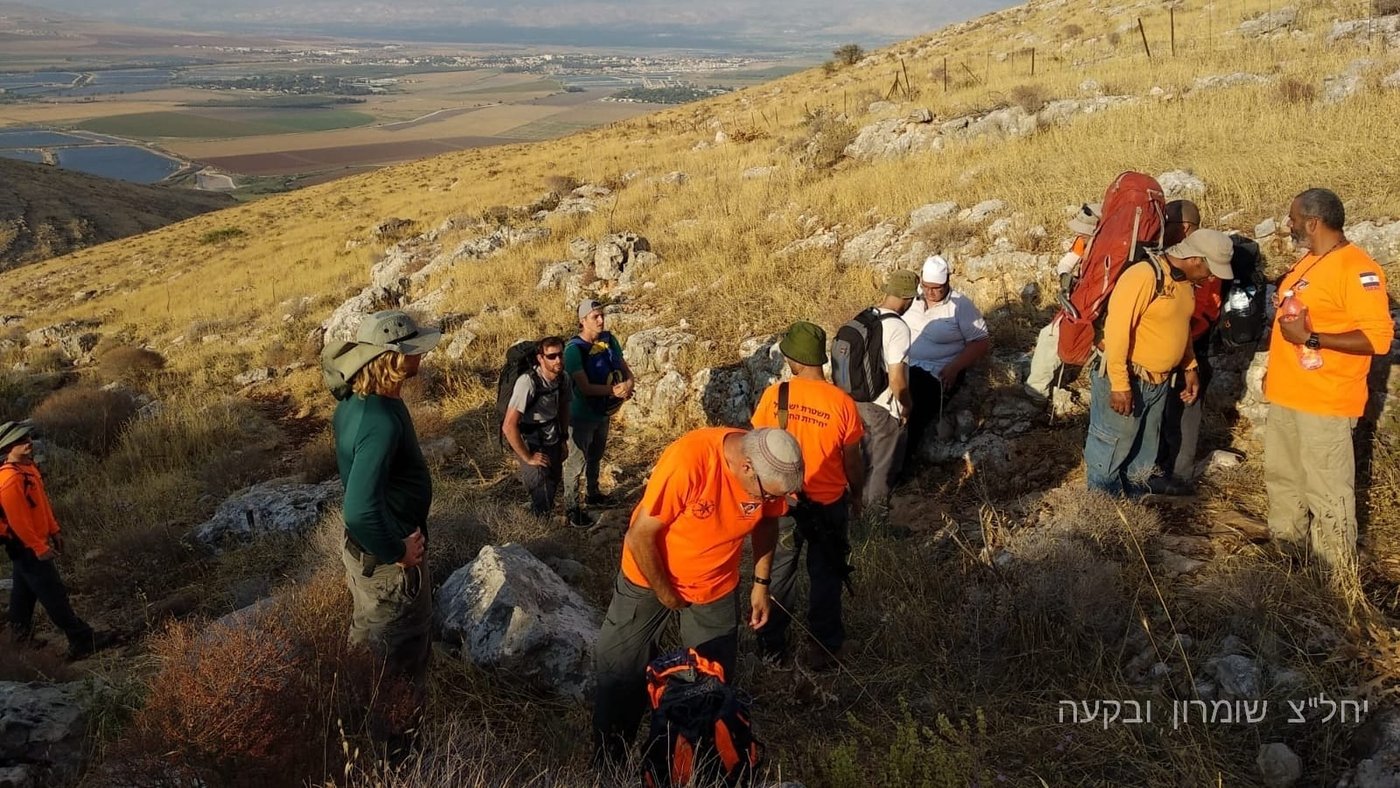 הנער התעייף באמצע הטיול וחולץ • תיעוד