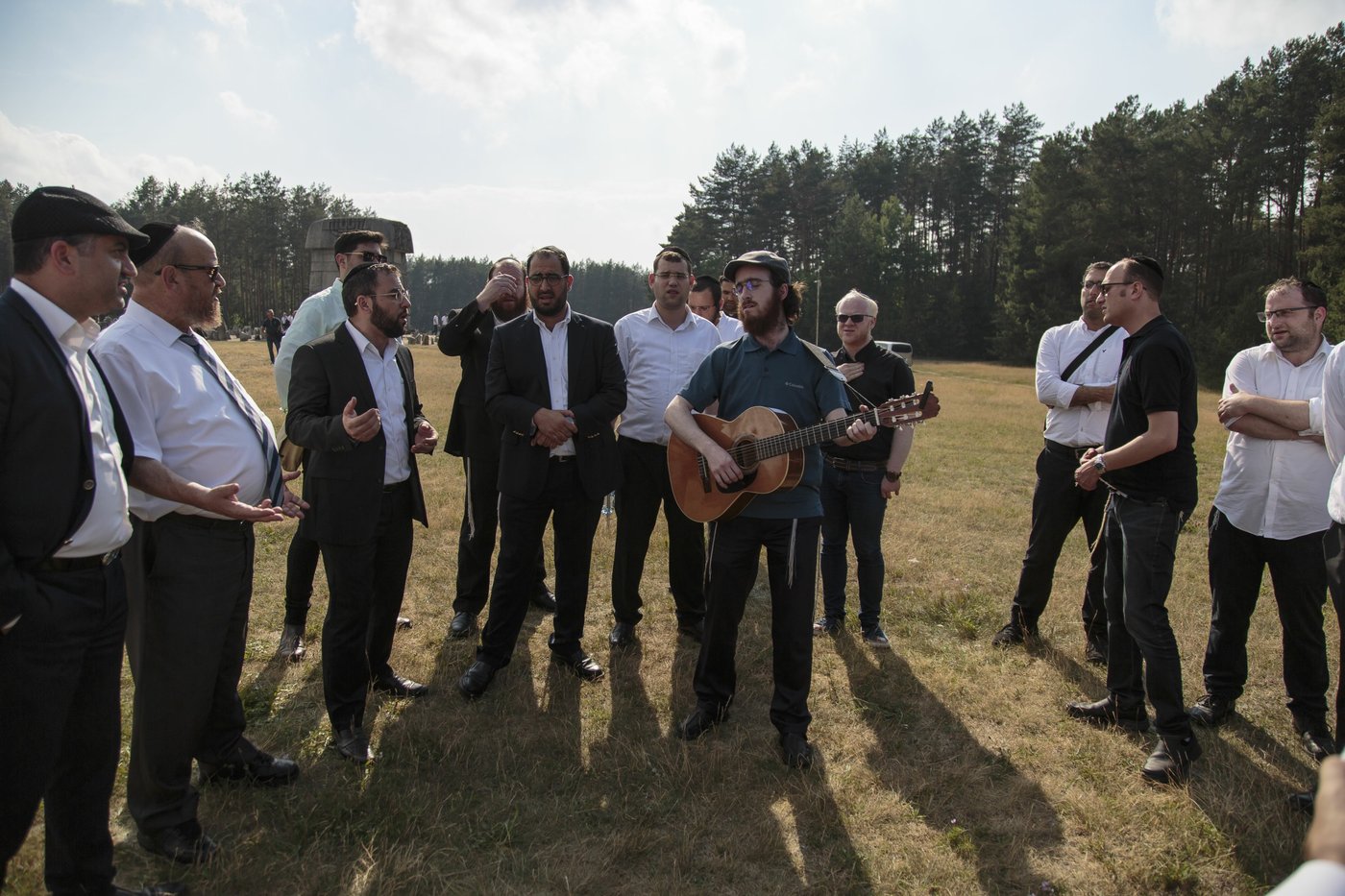 מסע הרגש והאמונה של "קול חי" בפולין • גלריה
