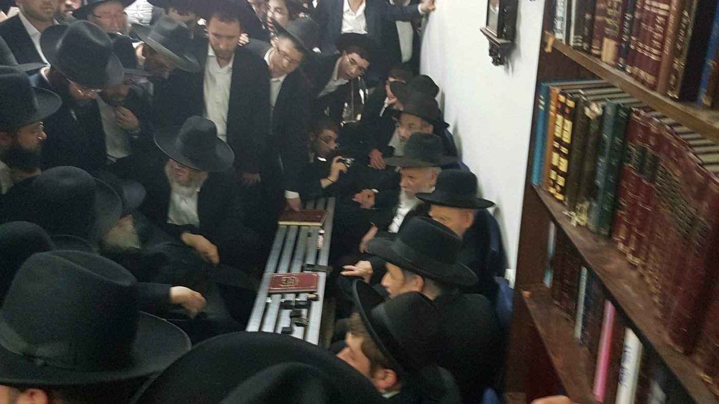 שר התורה ניחם את ראש הישיבה • תיעוד