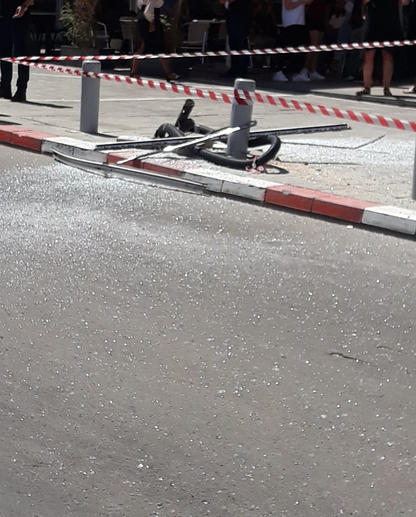 נס בבני ברק: חלון זכוכית ענק נפל מהקומה ה-20