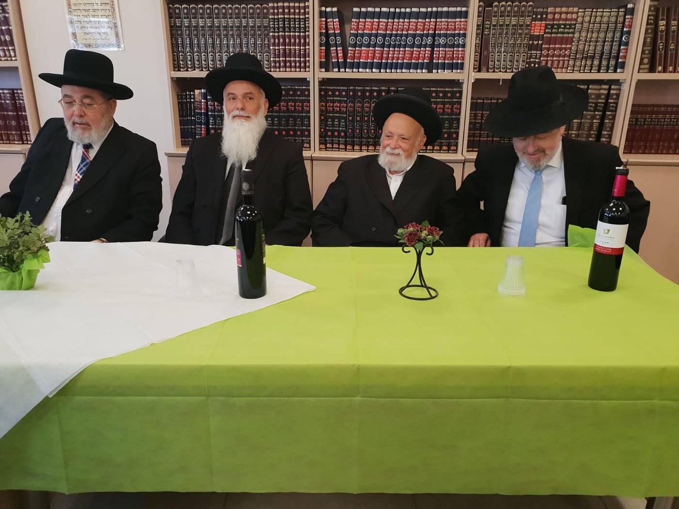 בלעדי: ראב"ד ירושלים הגאון רבי אליהו אברג'ל נפרד מבית הדין