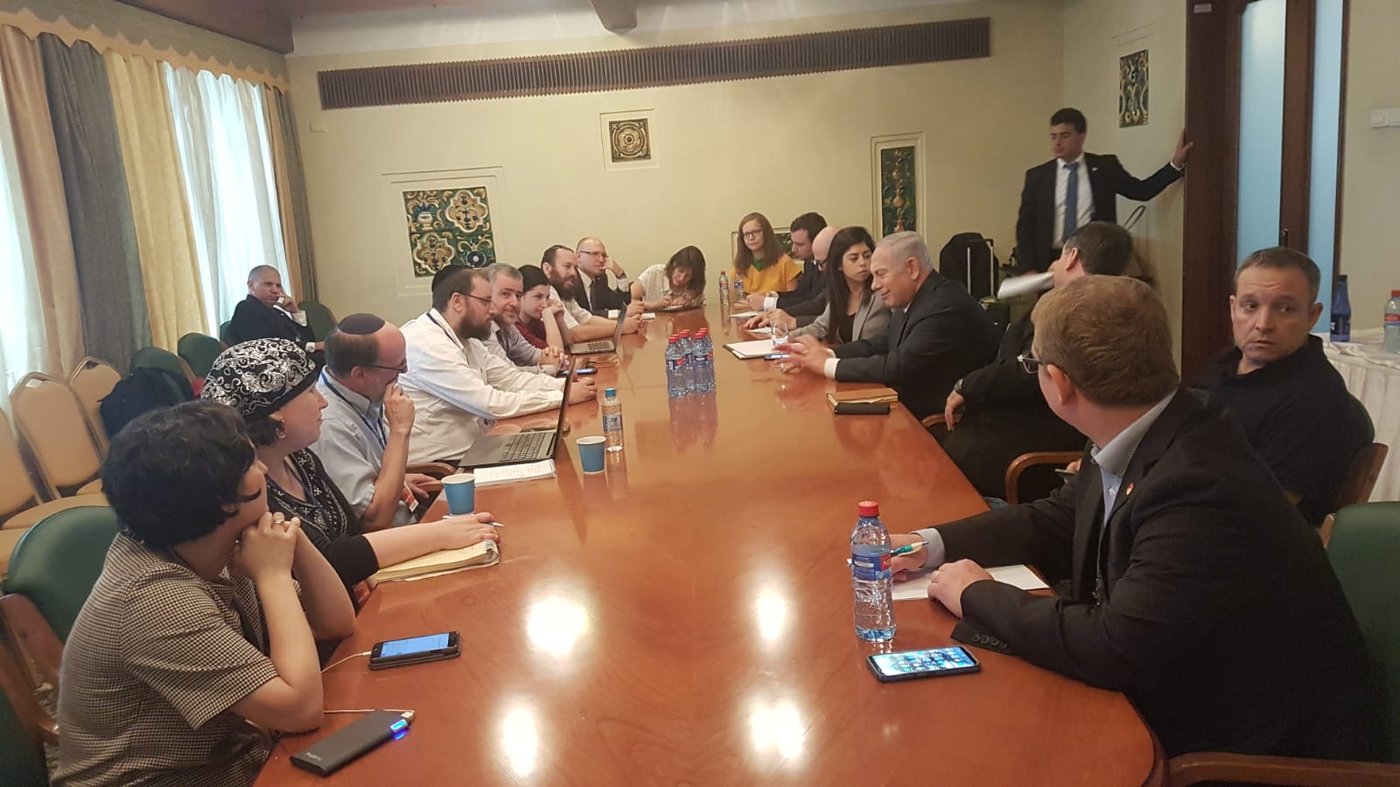 רה"מ נתניהו ל'כיכר השבת': "הבחירות - תלוי בסיעה אחת"