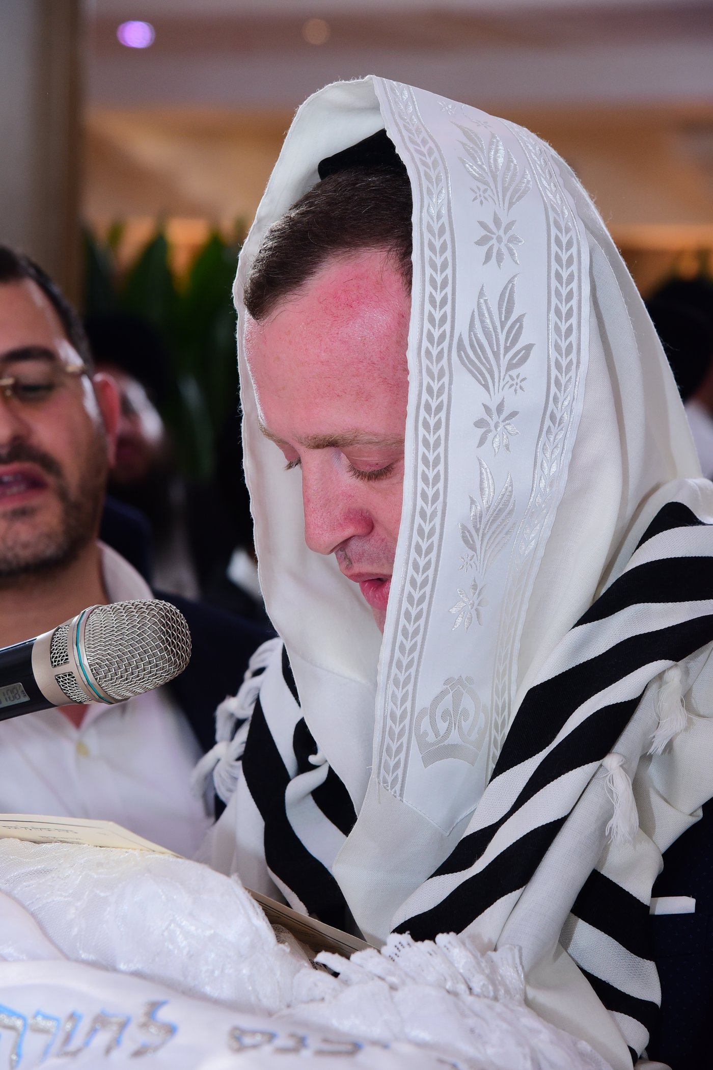 שמחת הברית לבנו של השדרן דוד חכם • צפו