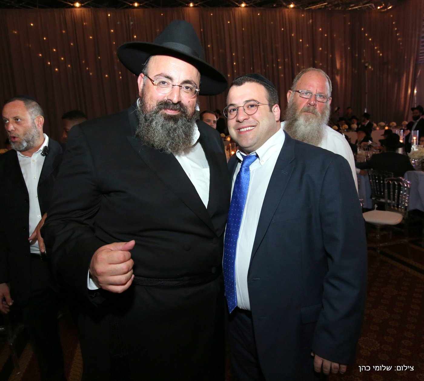 יוסי אליטוב חיתן וכולם התייצבו לברך • צפו