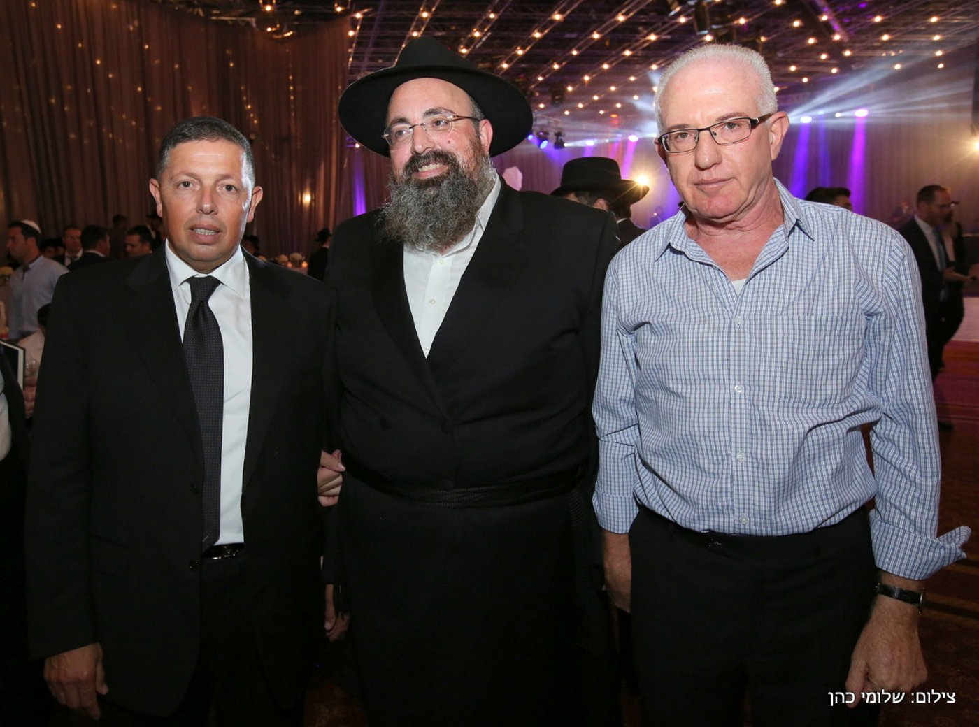 יוסי אליטוב חיתן וכולם התייצבו לברך • צפו
