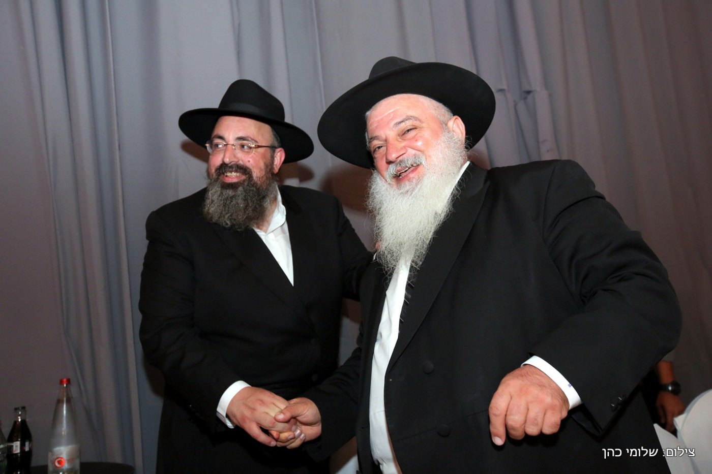 יוסי אליטוב חיתן וכולם התייצבו לברך • צפו