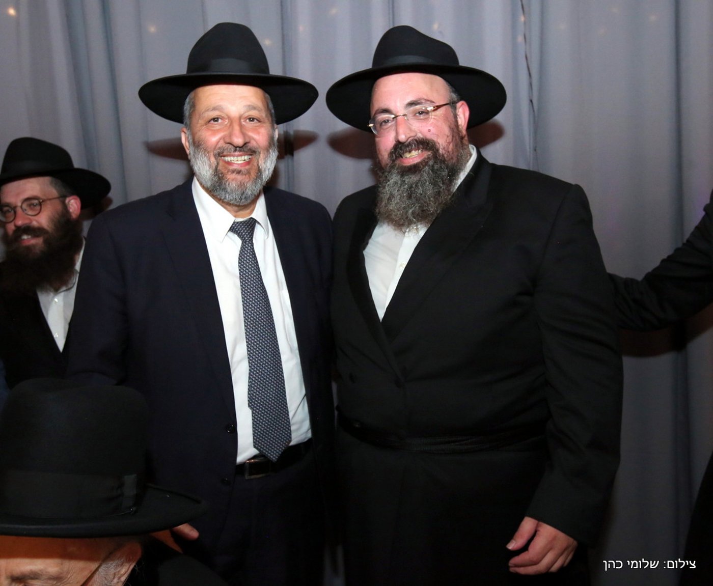 יוסי אליטוב חיתן וכולם התייצבו לברך • צפו