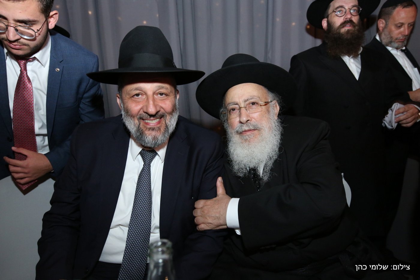 יוסי אליטוב חיתן וכולם התייצבו לברך • צפו