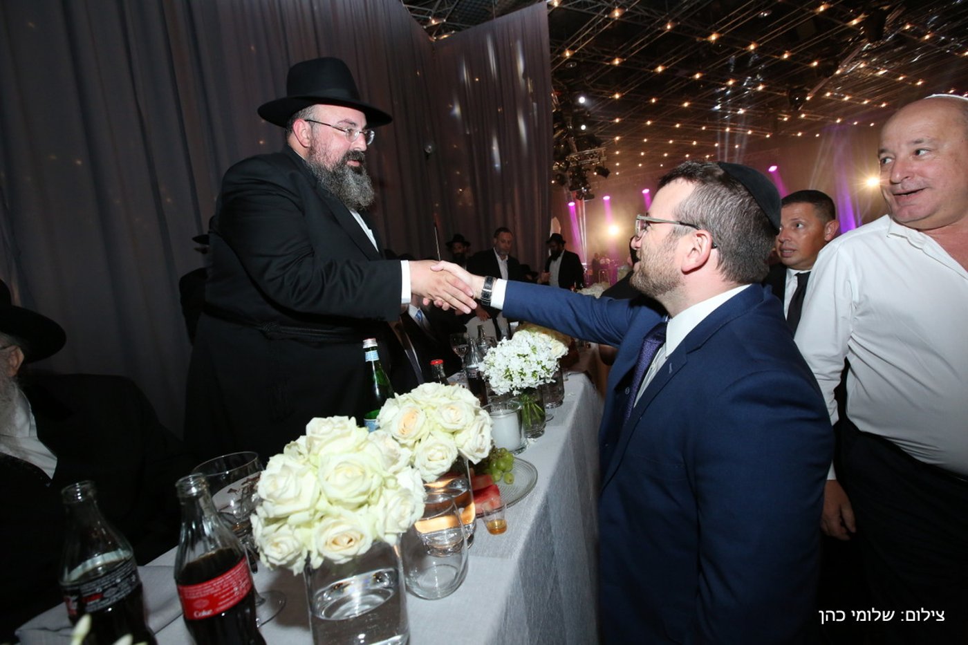 יוסי אליטוב חיתן וכולם התייצבו לברך • צפו