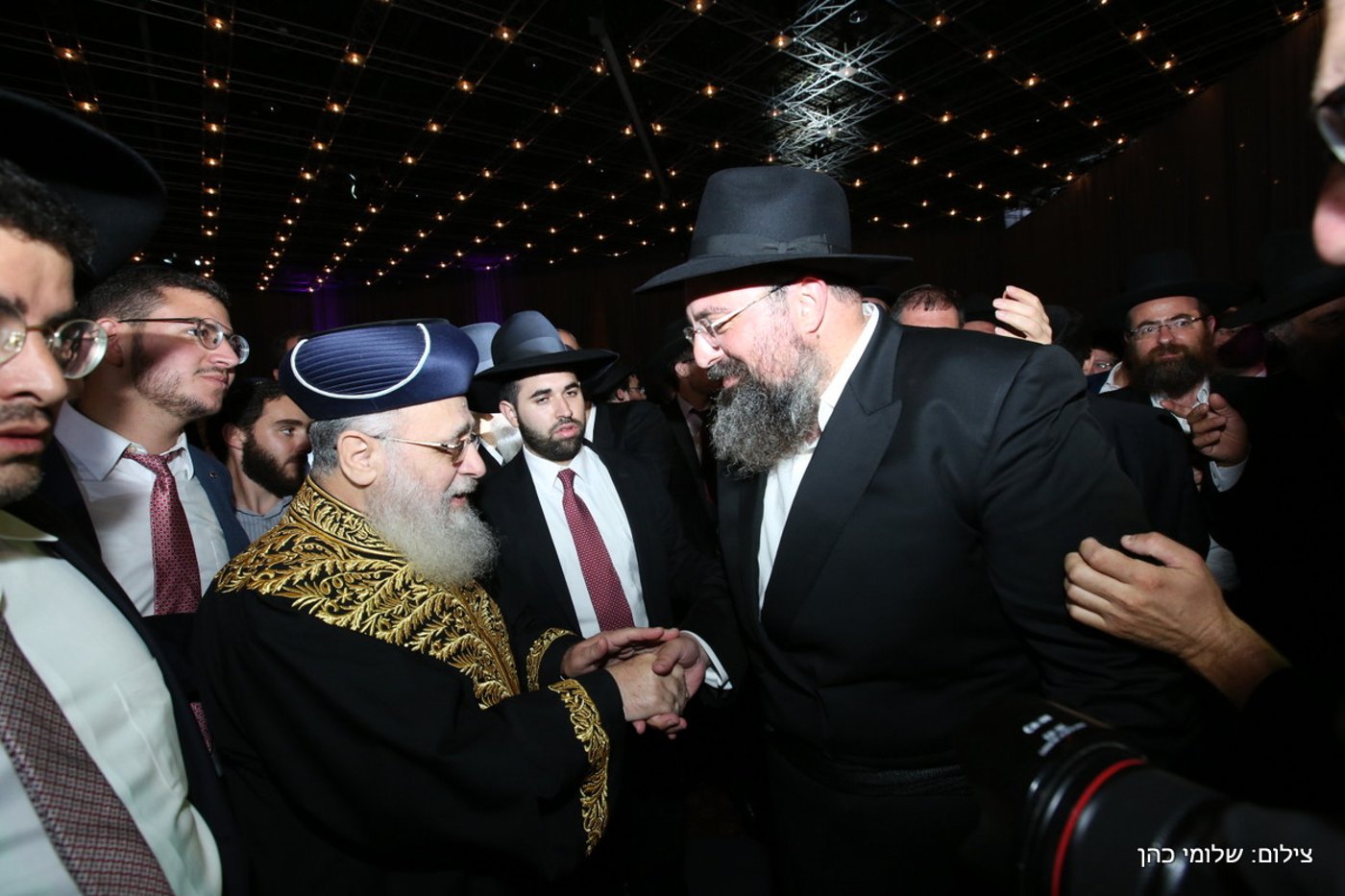 יוסי אליטוב חיתן וכולם התייצבו לברך • צפו