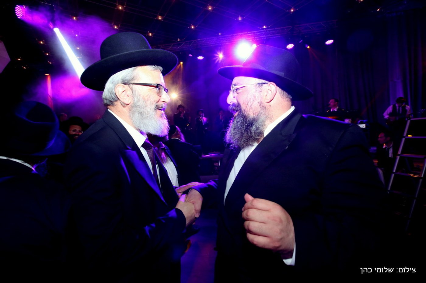 יוסי אליטוב חיתן וכולם התייצבו לברך • צפו