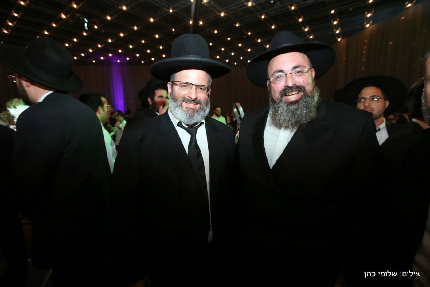 יוסי אליטוב חיתן וכולם התייצבו לברך • צפו