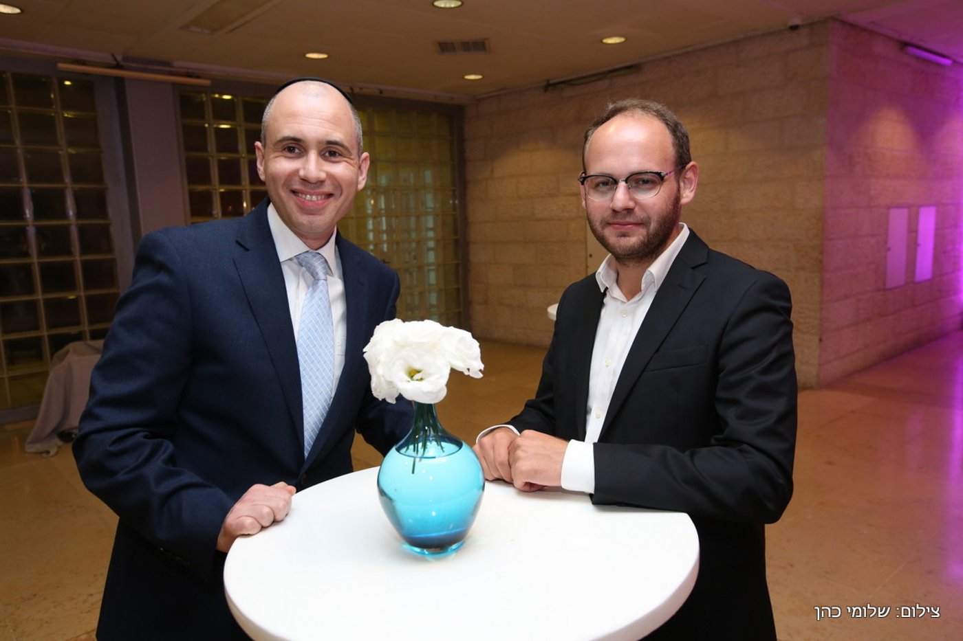 יוסי אליטוב חיתן וכולם התייצבו לברך • צפו