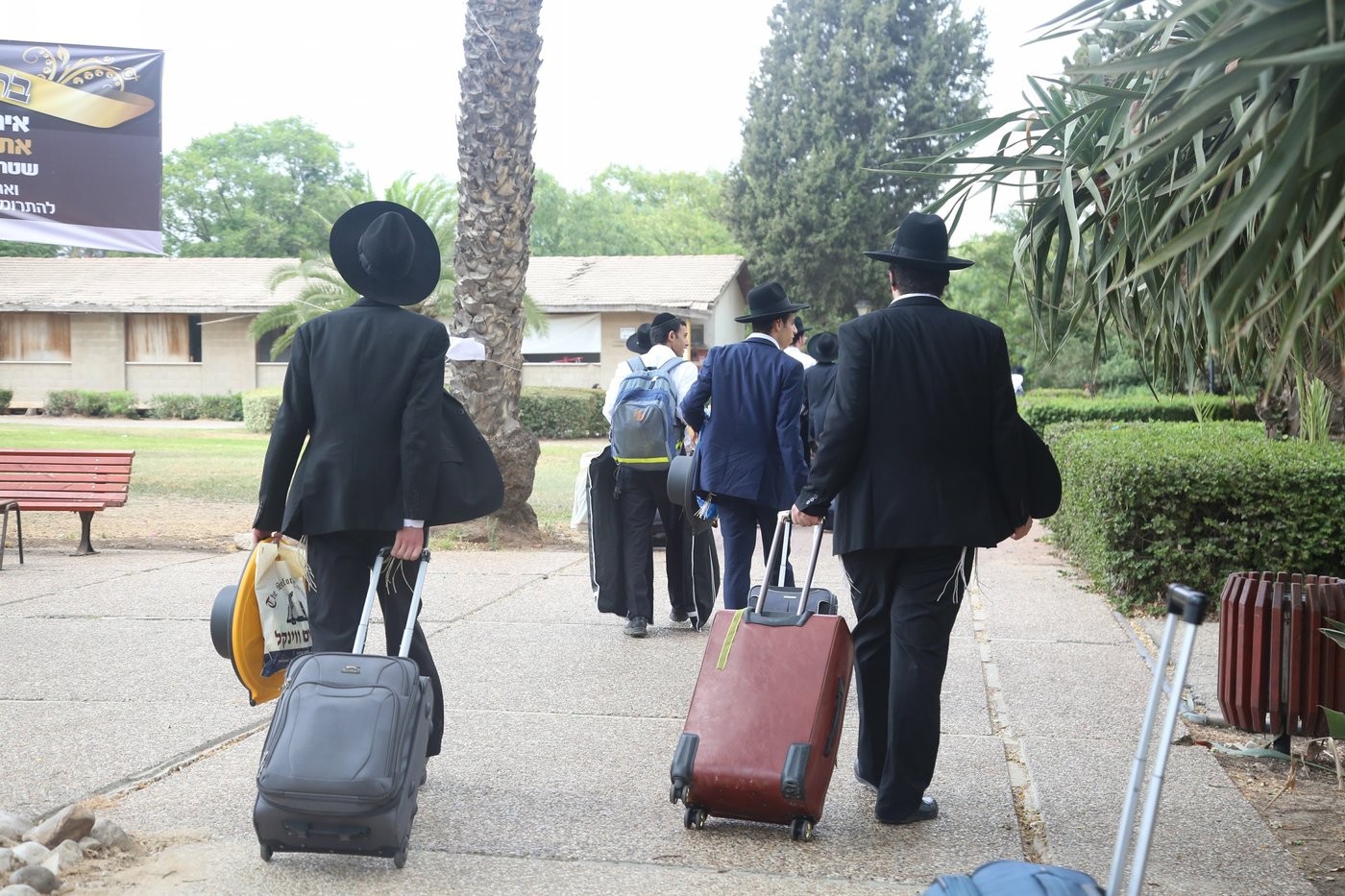 הקעמפ של עולם הישיבות • צפו בתמונות