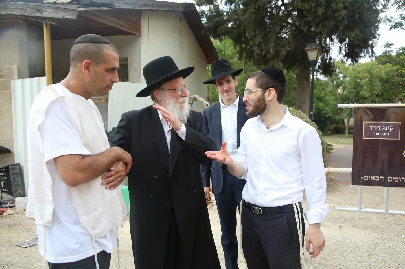 הקעמפ של עולם הישיבות • צפו בתמונות