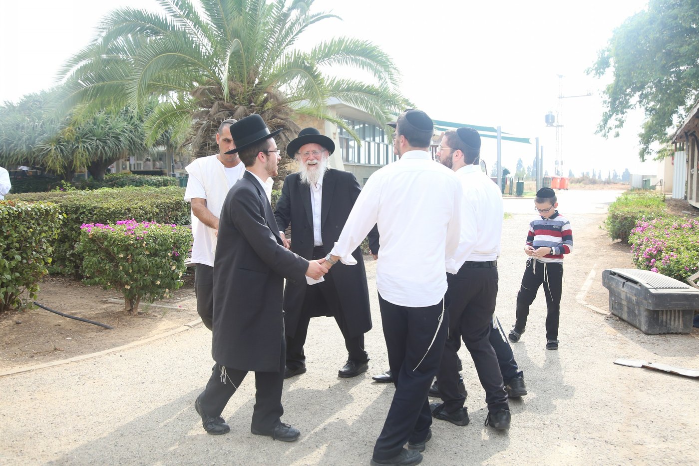 הקעמפ של עולם הישיבות • צפו בתמונות